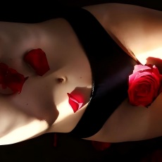 Periode Sex 101: En guide til nytelse, komfort og opprydding